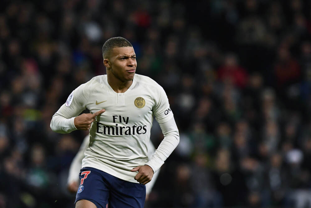 多纳鲁马晒赤裸上身称体重照，哈兰德：现在可以开吃啦，烤肉鲁马